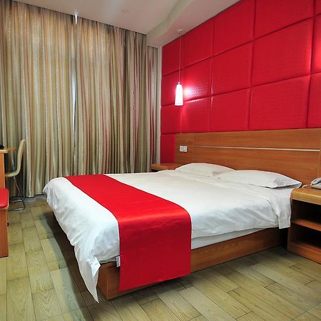 Thank Inn Chain Hotel Hainan Sanya Bay Exterior foto
